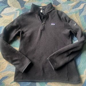 Patagonia women’s size medium Black Quarter-Zip Fleece Pullover